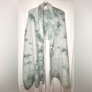 NWT Free People Carry On Scarf Set in Spruce Tie Dye OS